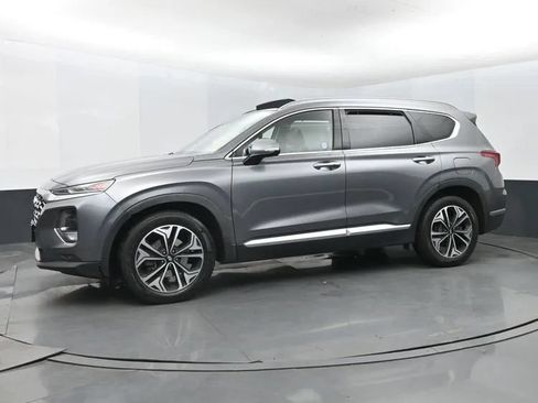 Used 2019 Hyundai Santa Fe AWD image 5