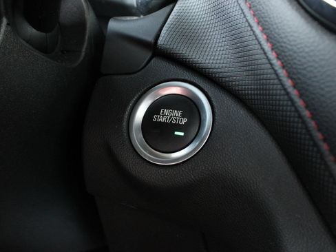 Used 2024 Chevrolet Equinox RS FWD image 37