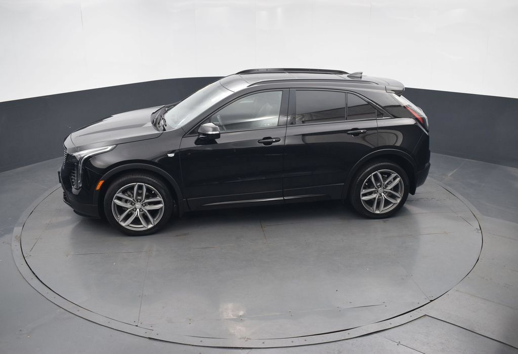 Used 2023 Cadillac XT4 Sport AWD/4WD image 36