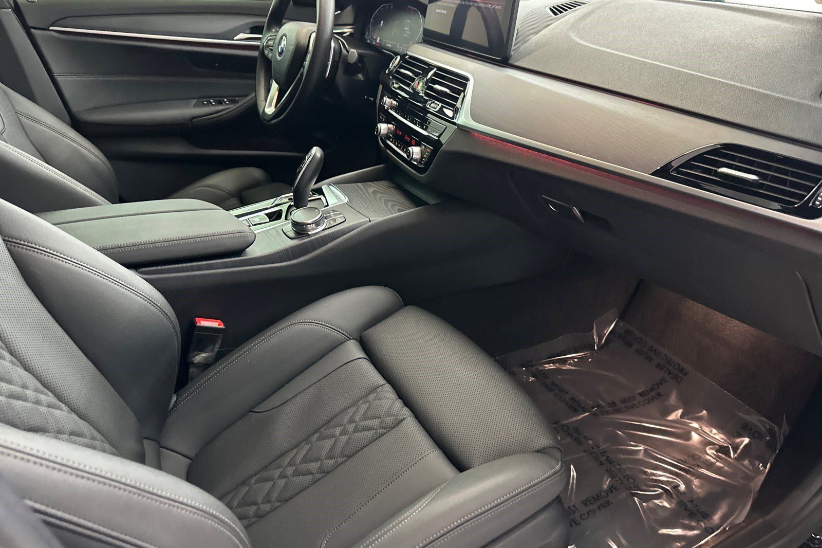 Certified 2023 BMW 530i w/ Convenience Package RWD image 27