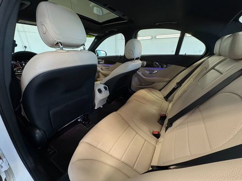Used 2021 Mercedes-Benz C 300 4MATIC Sedan image 23