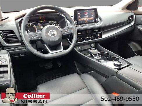 Used 2021 Nissan Rogue SV w/ Premium Package image 6