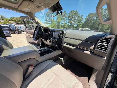 Used 2018 Ford Expedition Max Limited w/ Equipment Group 301A RWD image 19