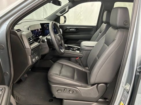 Used 2025 Chevrolet Tahoe Z71 AWD/4WD image 26