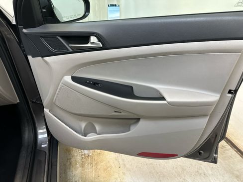 Used 2020 Hyundai Tucson Sport AWD/4WD image 27