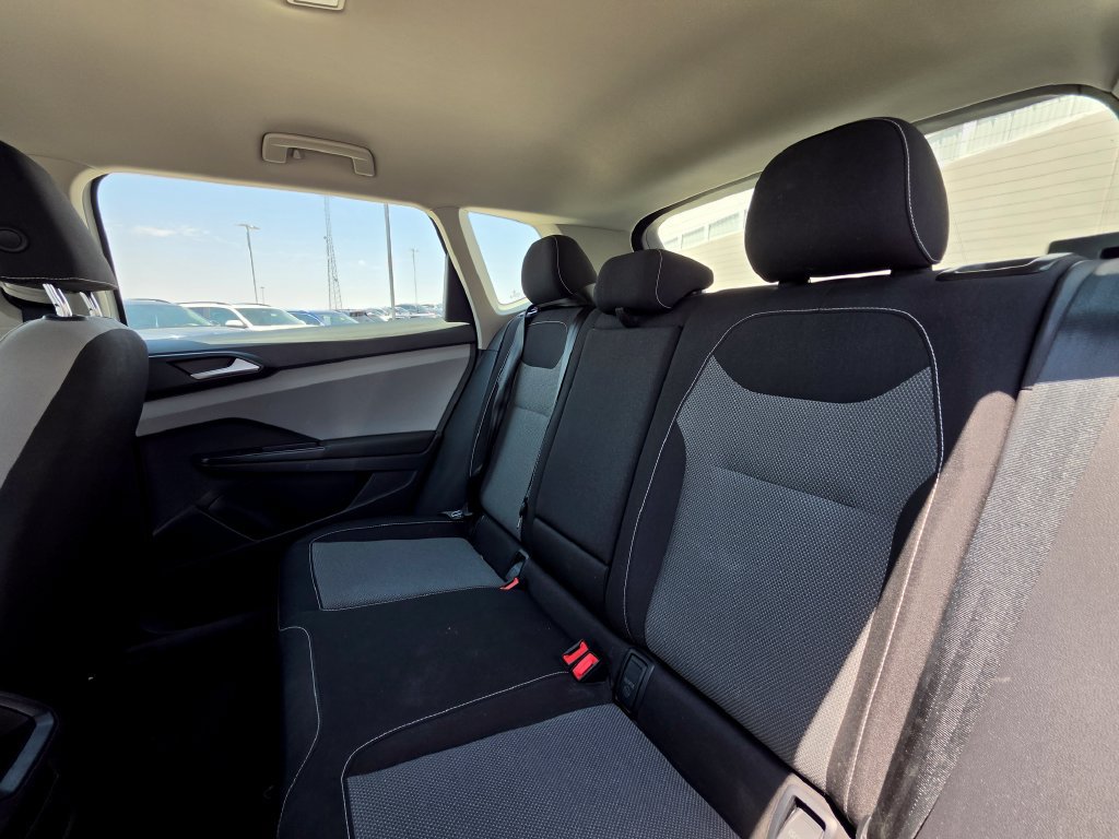 Certified 2023 Volkswagen Taos S FWD image 11