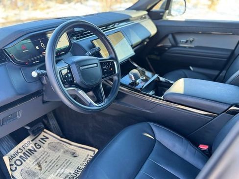 Certified 2025 Land Rover Range Rover Sport SE image 6