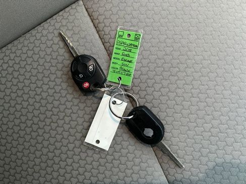 Used 2018 Ford Escape SE w/ SE Sync 3 Package image 29