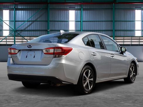 Used 2020 Subaru Impreza 2.0i Premium AWD/4WD image 5