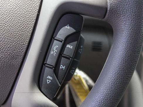 Used 2015 Chevrolet Traverse LS FWD image 31