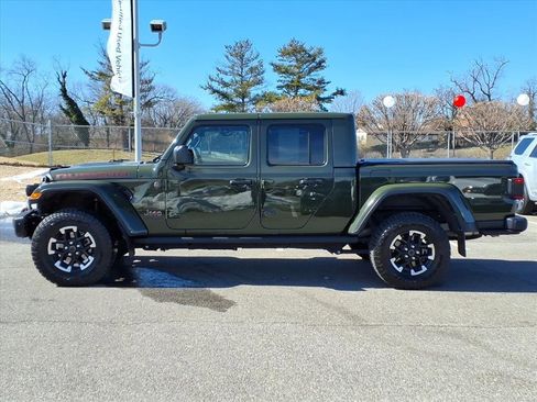 Used 2024 Jeep Gladiator Rubicon image 7