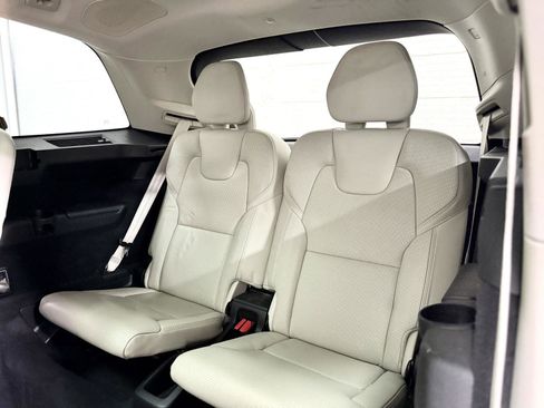 Used 2020 Volvo XC90 T8 Inscription w/ Protection Package Premier image 17