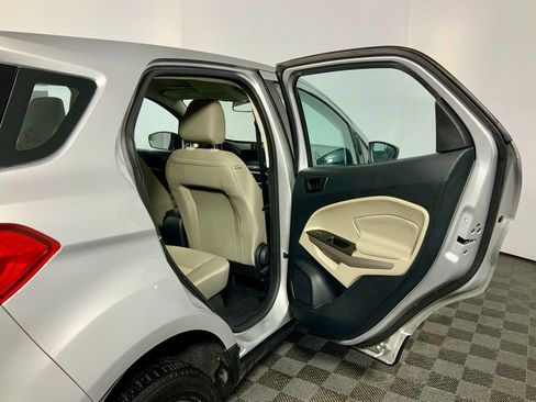 Used 2022 Ford EcoSport S image 32