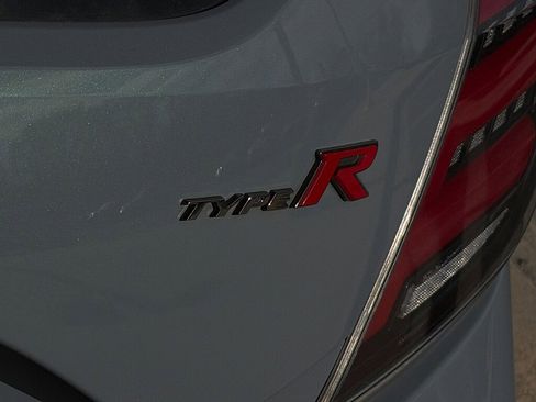 Used 2019 Honda Civic Type R image 24