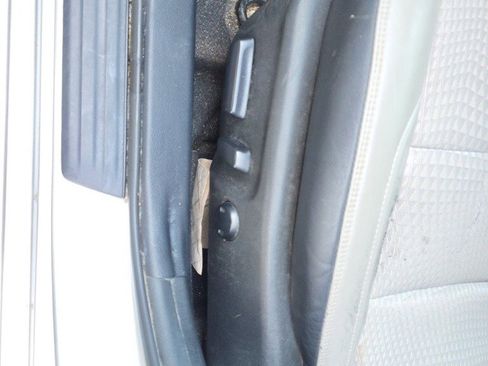 Used 2015 Toyota Camry SE image 15