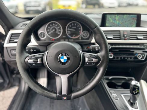 Used 2016 BMW 320i xDrive Sedan AWD/4WD image 23