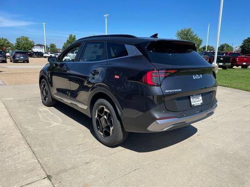 New 2026 Kia Sportage EX AWD/4WD image 7