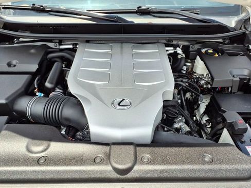 Used 2023 Lexus GX 460 Premium AWD/4WD image 3