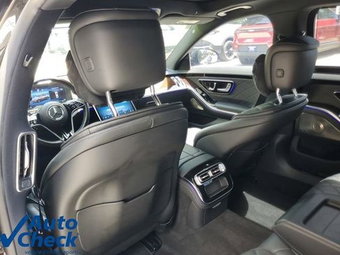 Used 2022 Mercedes-Benz S 580 4MATIC Sedan image 12