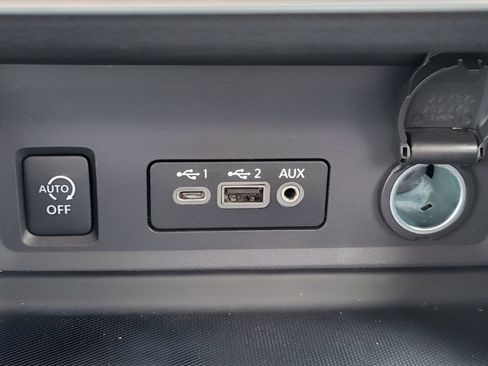 Used 2024 Nissan Sentra SV w/ All-Weather Package FWD image 18