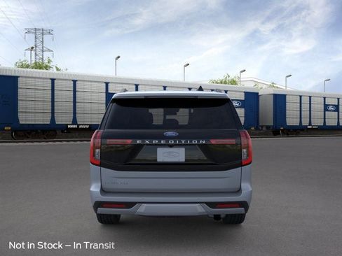New 2026 Ford Expedition Platinum AWD/4WD image 5