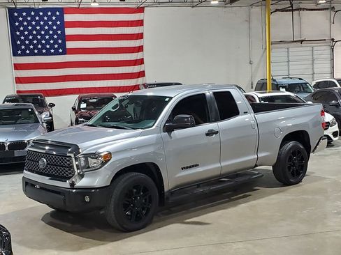 Used 2019 Toyota Tundra SR5 image 40