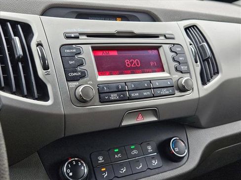 Used 2013 Kia Sportage LX FWD image 9