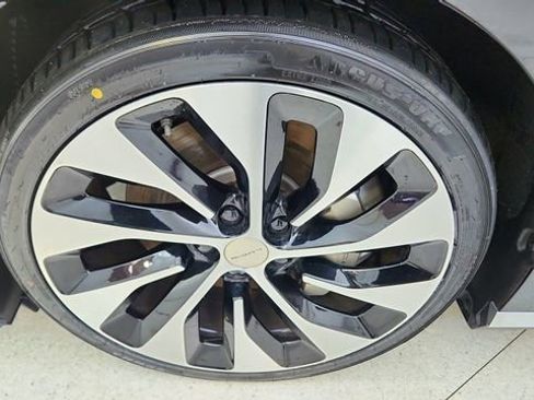 Used 2023 Lucid Air Touring image 55