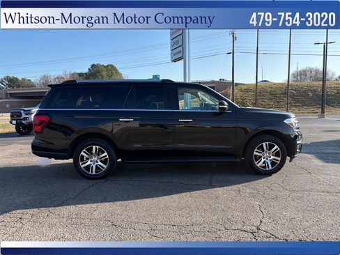 Used 2024 Ford Expedition Max Limited image 4