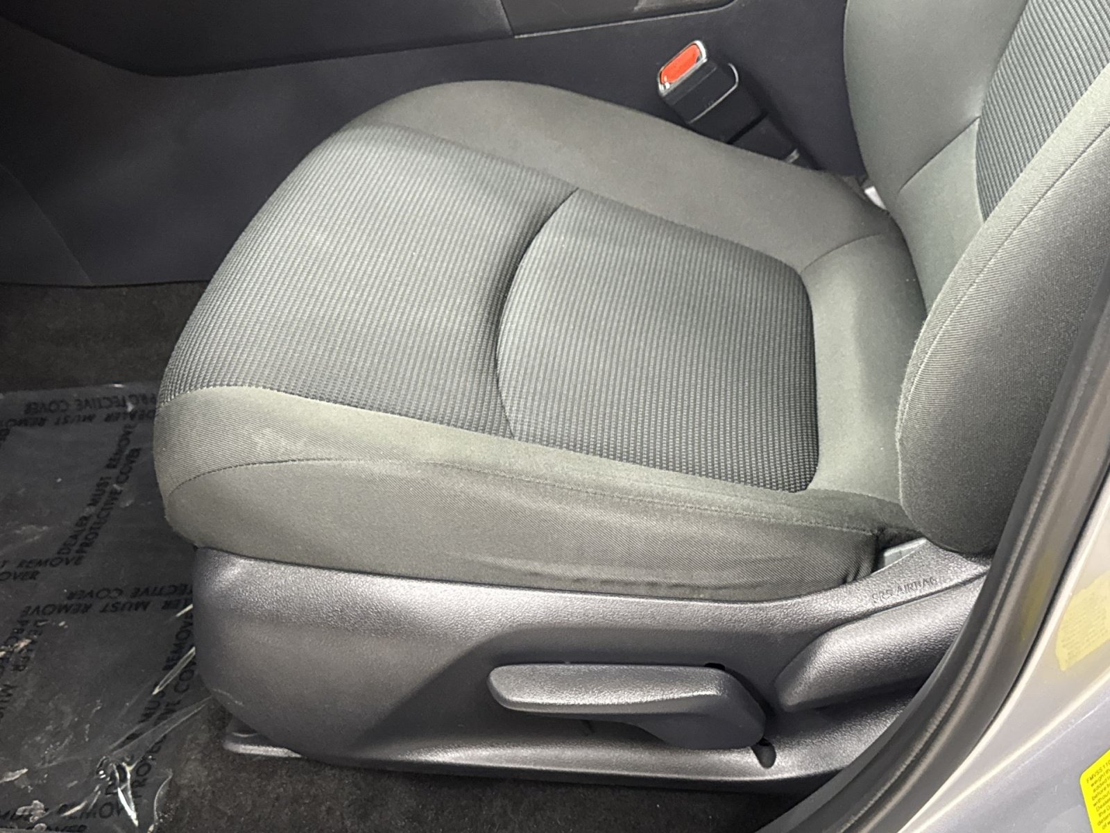 Used 2024 Toyota RAV4 LE AWD/4WD image 26