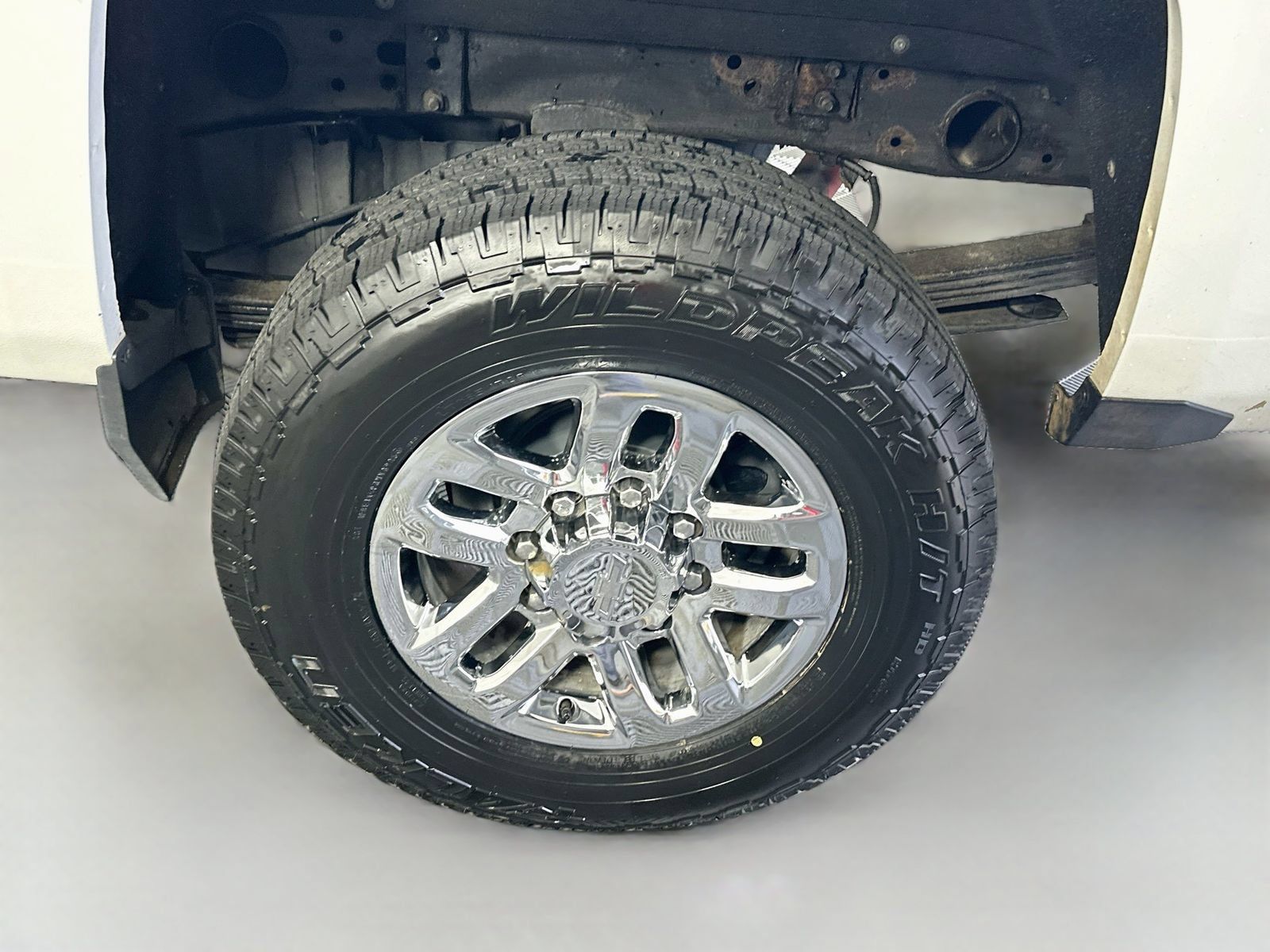 Used 2018 Chevrolet Silverado 2500 LTZ w/ Duramax Plus Package AWD/4WD image 30