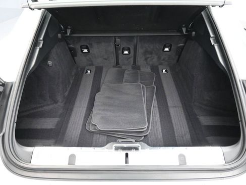 Certified 2021 Porsche Panamera RWD image 26