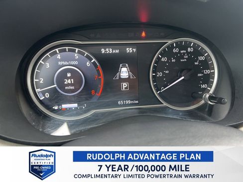 Used 2020 Nissan Versa SV image 24