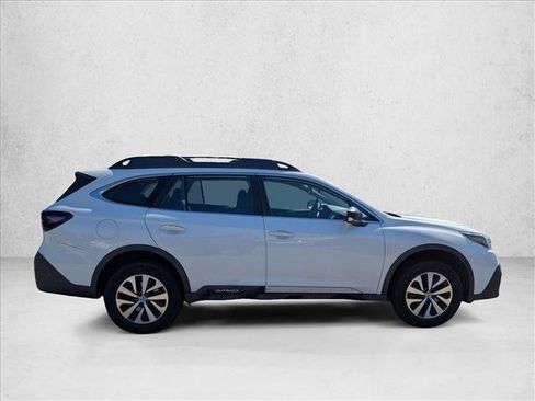 Used 2020 Subaru Outback AWD/4WD image 4