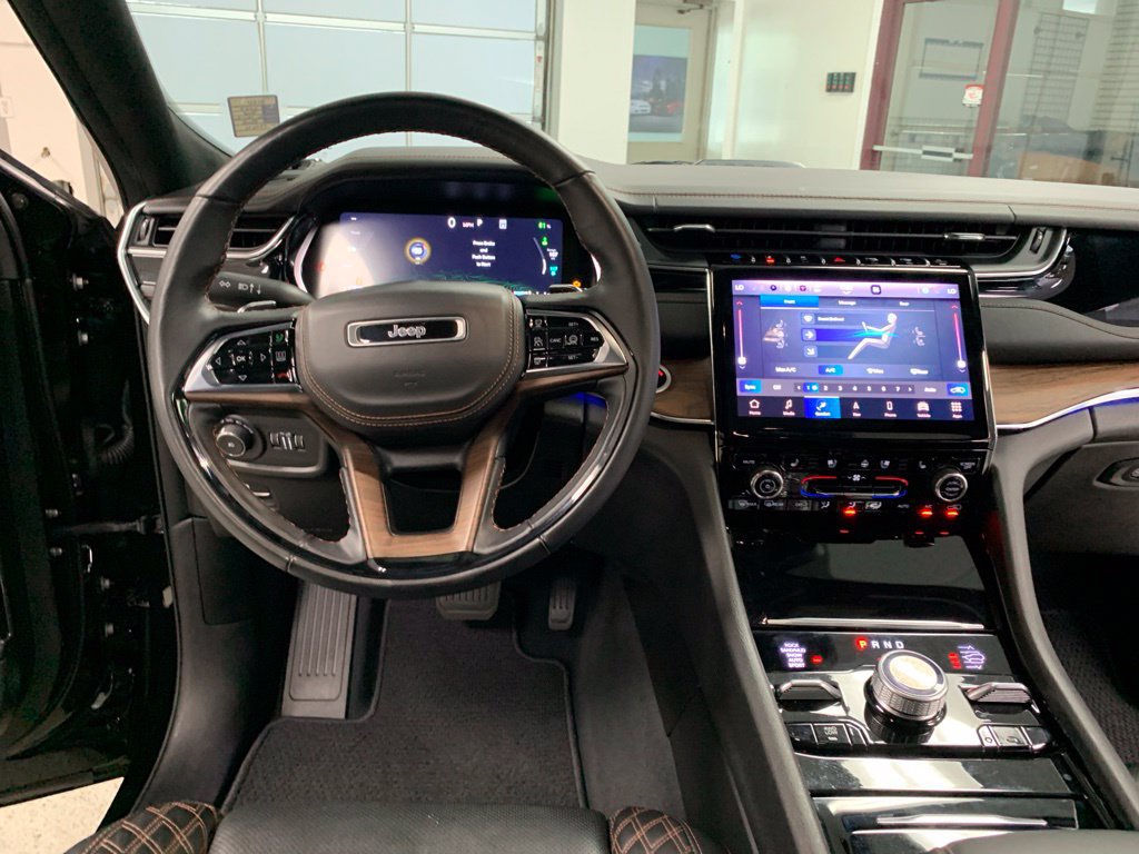 Certified 2023 Jeep Grand Cherokee Summit w/ Advanced Protech Group IV AWD/4WD image 19