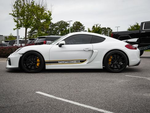 Used 2016 Porsche Cayman GT4 RWD image 7