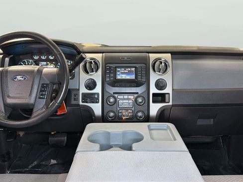 Used 2013 Ford F150 XLT w/ Mid Equipment Group RWD image 14