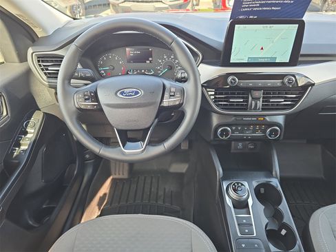 Certified 2022 Ford Escape SE w/ Convenience Package image 9