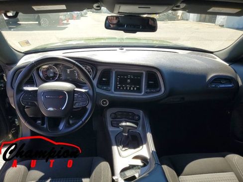 Used 2023 Dodge Challenger SXT RWD image 27