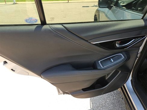 Used 2023 Subaru Outback Limited XT image 13