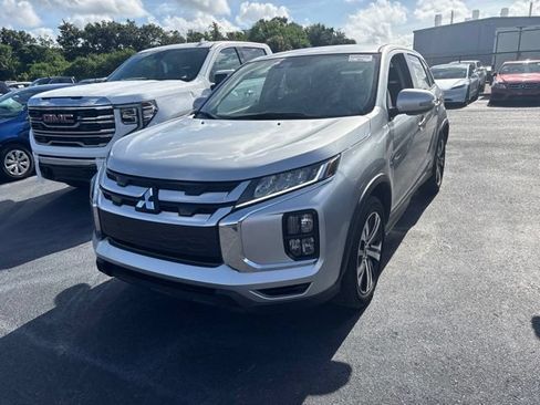 Used 2025 Mitsubishi Outlander Sport AWD image 1
