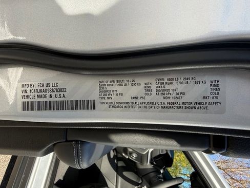 New 2025 Jeep Grand Cherokee L Altitude image 39