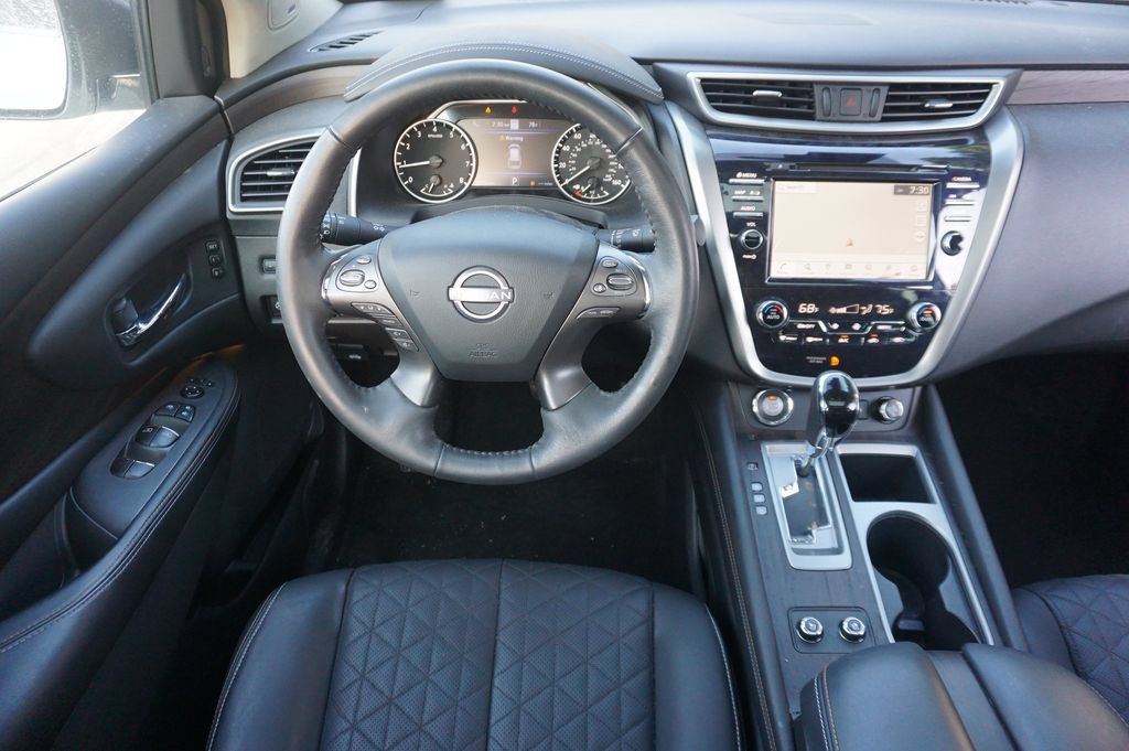 Used 2024 Nissan Murano Platinum w/ Cargo Package FWD image 6