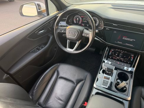 Used 2021 Audi Q7 3.0T Premium AWD/4WD image 6