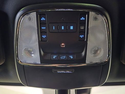 Used 2021 Jeep Grand Cherokee Trailhawk w/ Trailhawk Luxury Group image 25