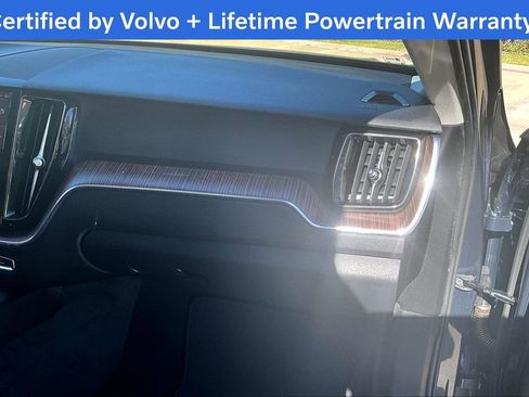 Used 2023 Volvo XC60 B5 Plus w/ Climate Package image 18