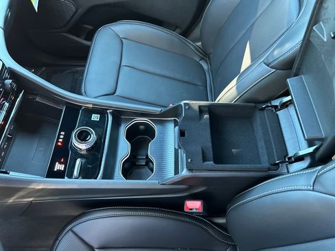 New 2025 Jeep Grand Cherokee L Limited w/ Luxury Tech Group II image 21