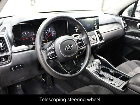 Used 2021 Kia Sorento LX image 20