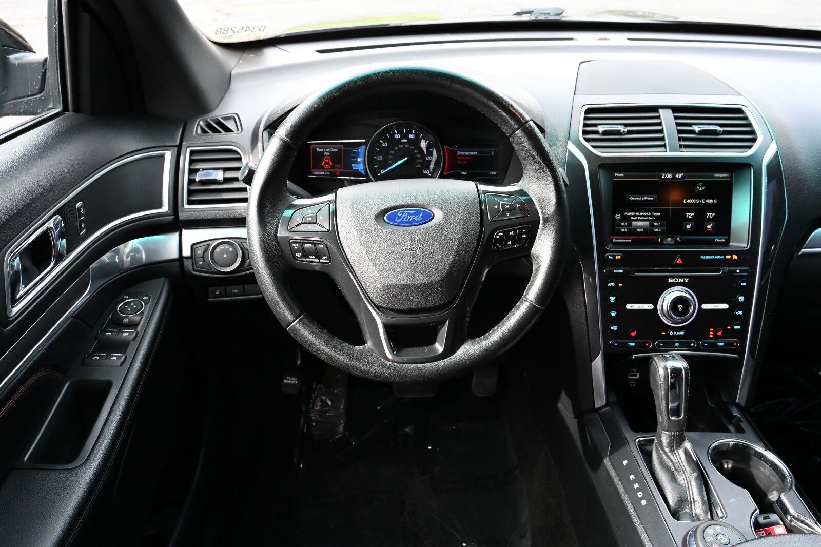 Used 2016 Ford Explorer Sport AWD/4WD image 14