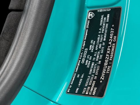 Used 2023 Lamborghini Huracan Tecnica image 11